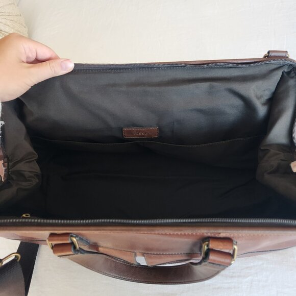 Fossil "Miles" Leather Duffle Bag EUC - Picture 5 of 11